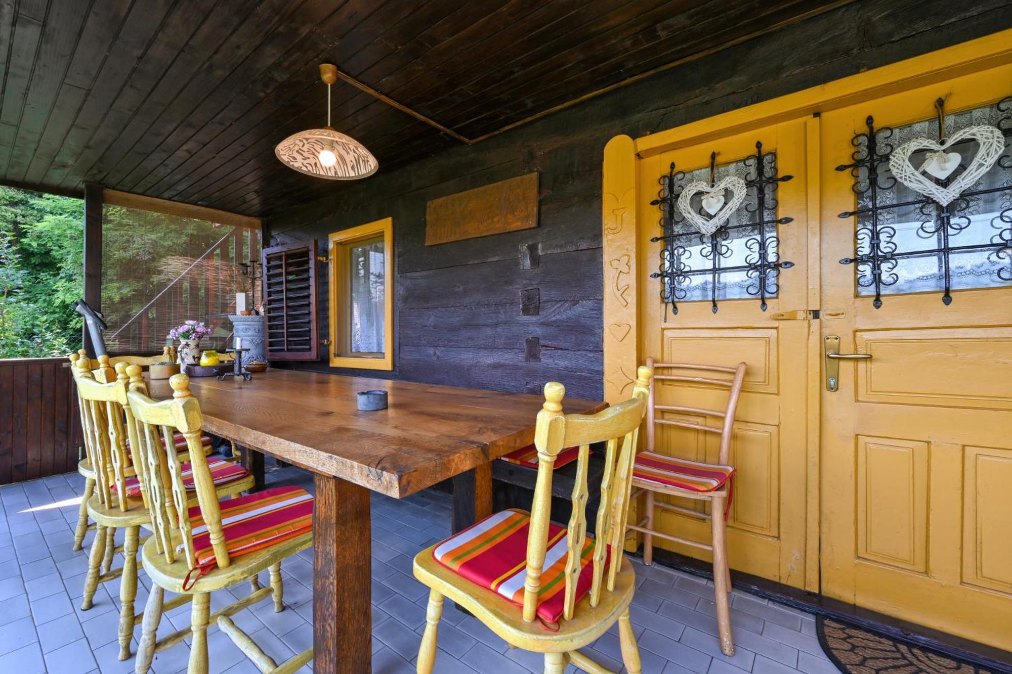 Kuca Viola, Traditional Wooden House In توهليج المظهر الخارجي الصورة
