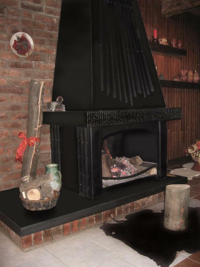 Kuca Viola, Traditional Wooden House In توهليج المظهر الخارجي الصورة